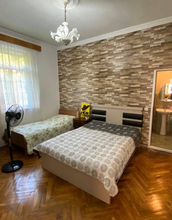 Guest House Lazuri Szarpi Kültér fotó