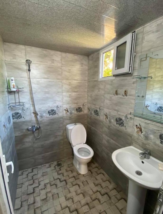 Guest House Lazuri Szarpi Kültér fotó
