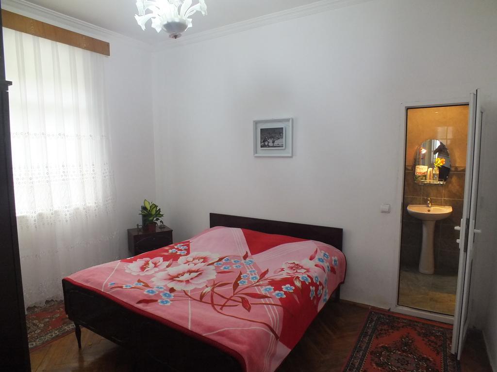 Guest House Lazuri Szarpi Kültér fotó