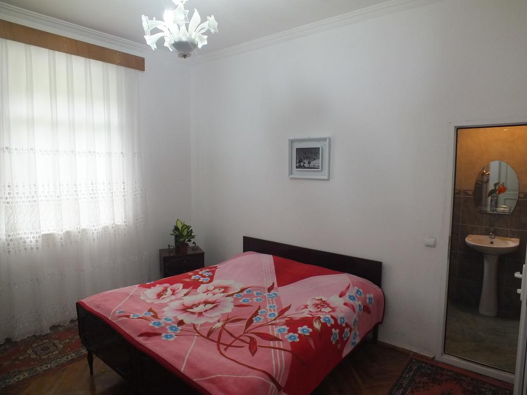 Guest House Lazuri Szarpi Kültér fotó